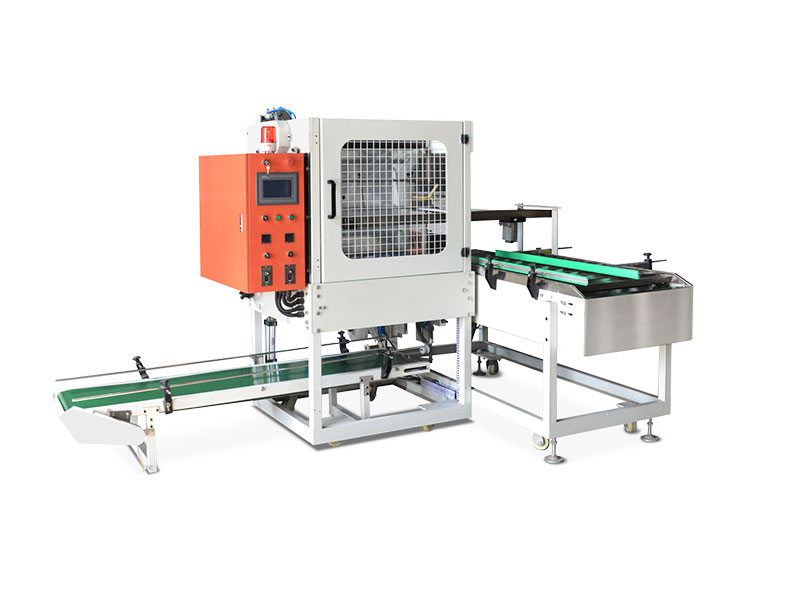 Lid packing machine